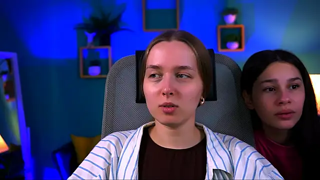 JenniferGraces online show from September 23, 12:47 pm