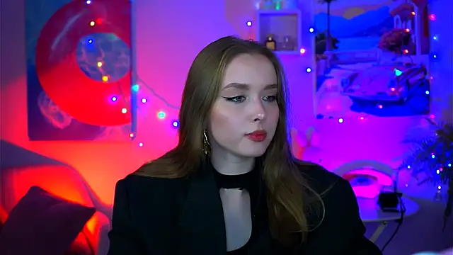 JenniferGraces online show from October 17, 1:14 pm