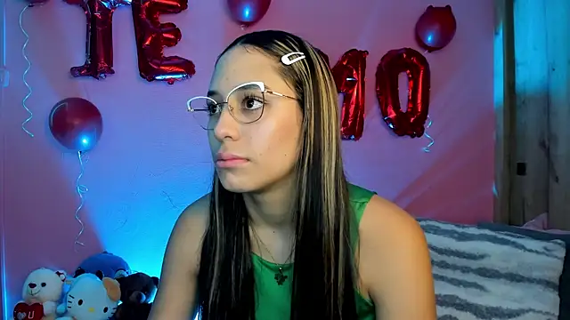 TANIA 06 online show from February 19, 1:32 pm