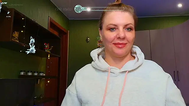 VeronikawGold online show from May 30, 5:27 am
