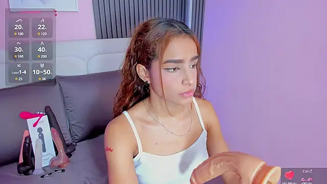 honey sofii  online show from April 22, 11:29 am