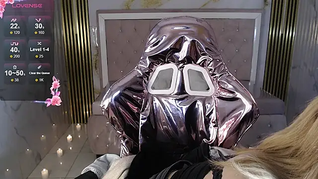 lili conor s online show from September 17, 3:48 am