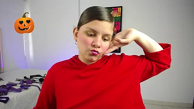 ValeAmayaa online show from October 12, 8:22 pm