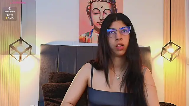 Cassie bloom online show from November 27, 8:12 pm