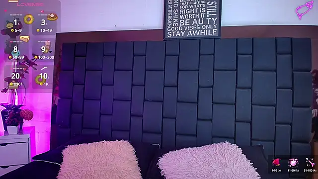 Lexi Howard  online show from September 11, 5:52 am