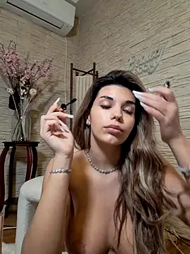 Bella Posh online show from February 9, 7:10 am