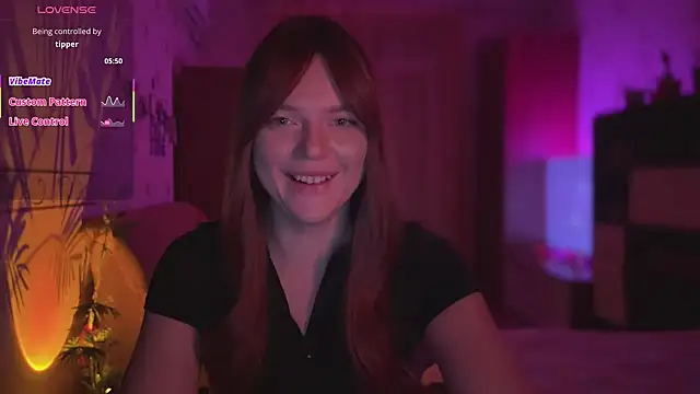 CherryRed Girl online show from February 12, 10:00 pm