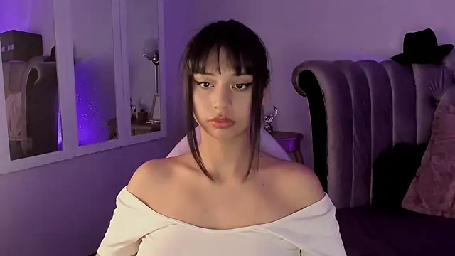 Seren Bleck online show from September 25, 3:05 am