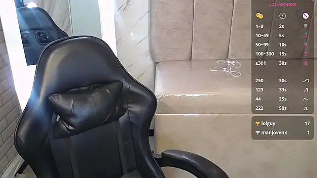 Isabella Collen v online show from March 7, 1:18 pm