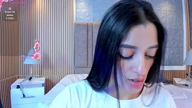 Ivaannaa  online show from February 7, 12:53 pm