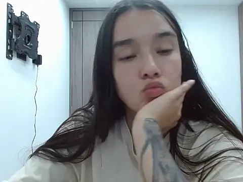  luna 777 online show from April 28, 2:27 am