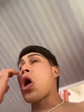 MaxxxSteil online show from March 22, 4:35 pm