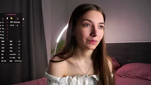 LoraDunnuck online show from October 1, 6:07 am