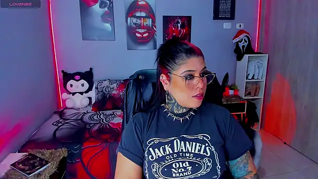 Veronika metal online show from November 14, 7:36 pm