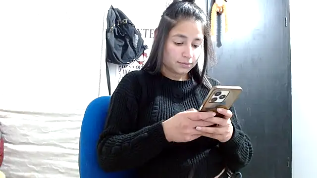 Escarcha-blue online show from October 26, 5:03 am