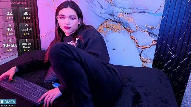 MaeveKuro online show from February 18, 3:16 am