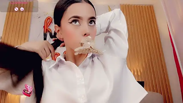 ValeriCardenas online show from October 15, 2:47 am