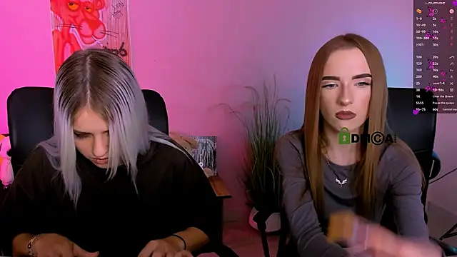 doll vey online show from December 4, 8:09 pm