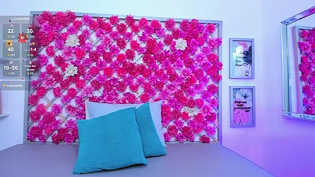 emmyrouse  online show from September 13, 8:06 pm