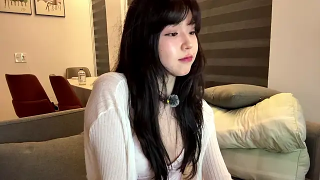 melana love online show from March 15, 1:02 pm