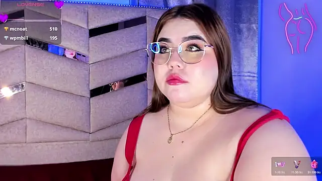 MadissonLee   online show from April 20, 10:13 pm