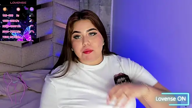 MadissonLee   online show from December 17, 8:35 pm