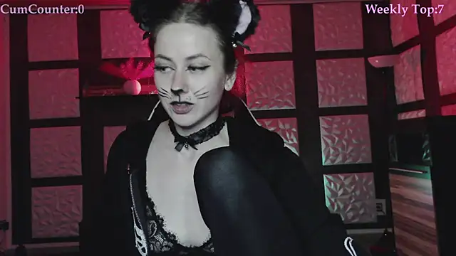 SweetSeraphine online show from October 31, 6:34 pm