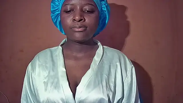 sexyhips2001 online show from September 24, 5:34 pm