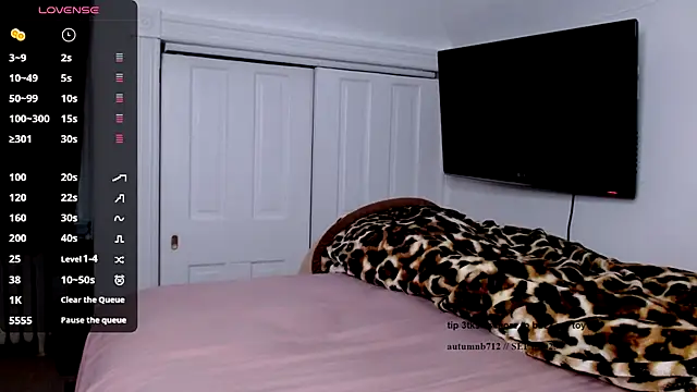 autumnb712 online show from September 21, 11:03 pm