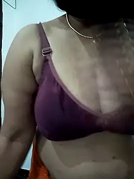 Neha-Bhabhi-Rasily online show from February 22, 9:10 am