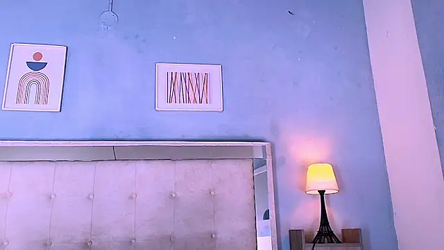 Emily Castillo 1 online show from December 15, 4:50 am