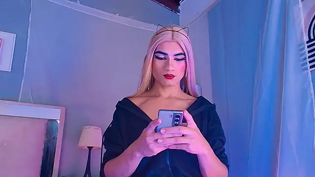 Emily Castillo 1 online show from February 13, 5:20 am