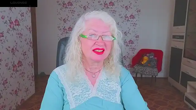 Maya Mayflower online show from May 31, 3:56 am