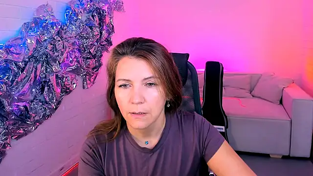 NicoleHitman online show from September 15, 5:16 am