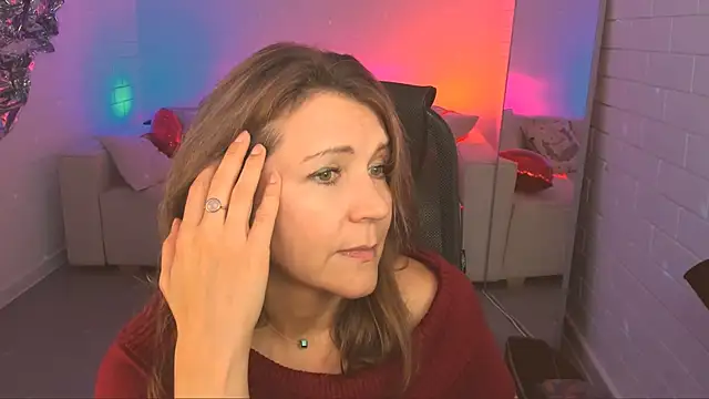 NicoleHitman online show from October 10, 9:36 am