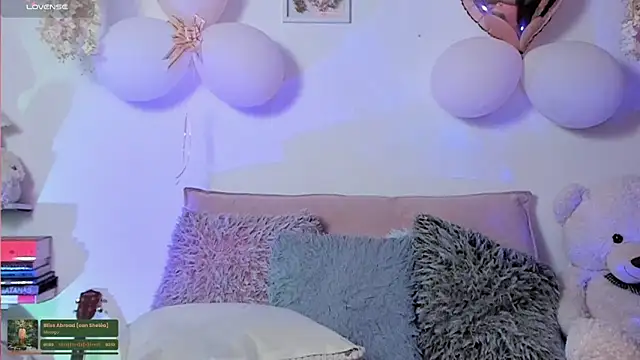 julieta cooper20 online show from February 8, 7:23 am