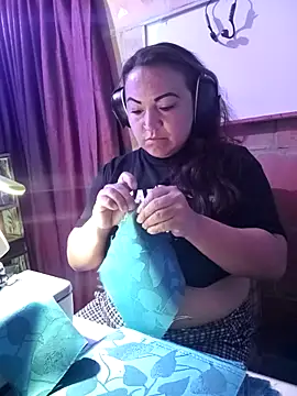 isis milove online show from February 26, 2:05 pm