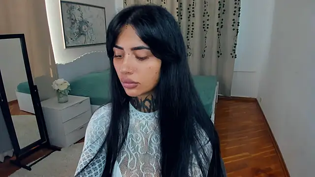 CharimgSabrina online show from September 15, 7:05 am