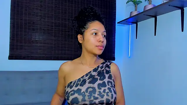 Sasha rd online show from December 18, 1:16 pm