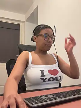 Melia Rayne online show from April 3, 11:08 am