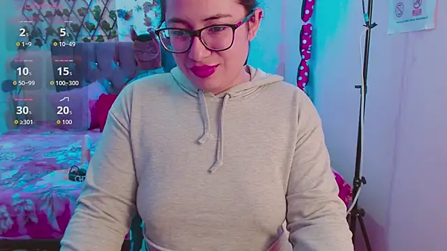 Anny  cute online show from October 11, 12:30 pm