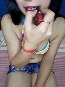 Cute-Zarina online show from October 19, 8:00 pm