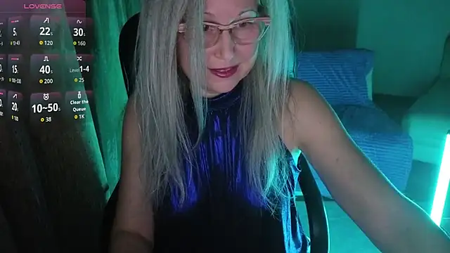 Wane Witch online show from November 28, 6:33 pm