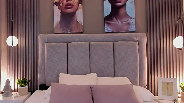 GiannaColling1 online show from September 25, 8:06 pm