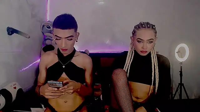 KimberlyXtreme online show from September 12, 2:34 am