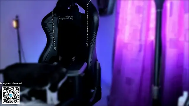 sofiafenty online show from January 7, 5:49 pm