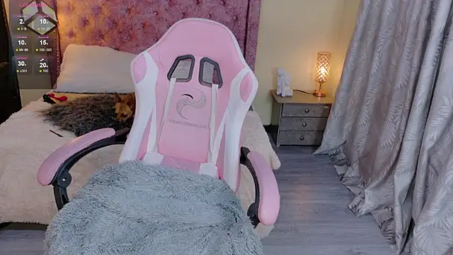 sweet  thang online show from September 27, 7:15 am