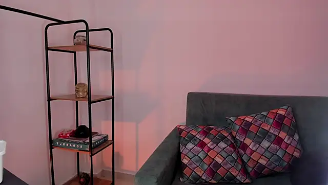 FireTheGun  online show from September 8, 9:14 pm