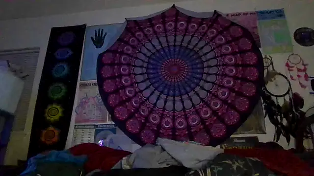 GardeniaFields online show from March 21, 8:30 am