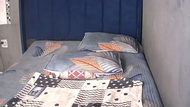 SexyShybarbie online show from December 15, 4:40 am